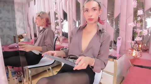  Madison  online show from February 2025 02:02:02 PM