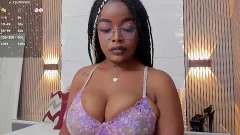 Snapshot of madissonlopez chatting on June 2026 09:52:02 PM Madisson Lopez online show from June 2026 09:52:02 PM