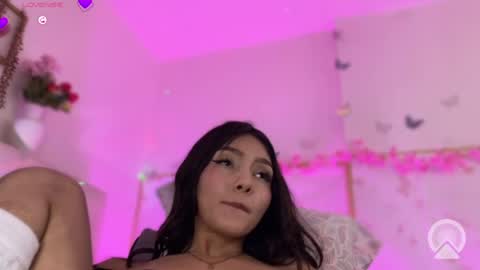 madysson__js_ online show from April 2026 06:10:02 PM