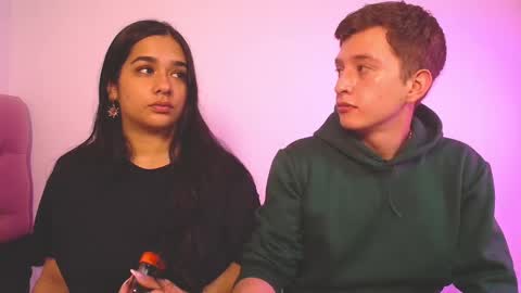 mae and nathan online show from September 2025 11:35:02 AM