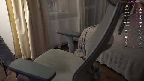 Mike XMaestro 3369 online show from February 2025 09:03:02 PM