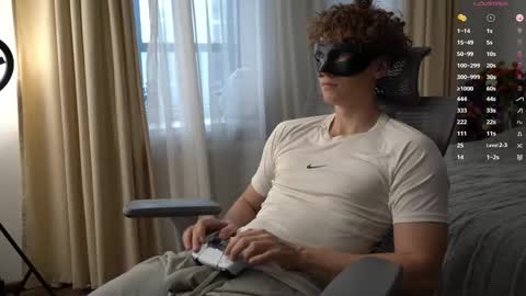 Snapshot of maestro3369 chatting on March 2026 02:12:01 PM Mike XMaestro 3369 online show from March 2026 02:12:01 PM