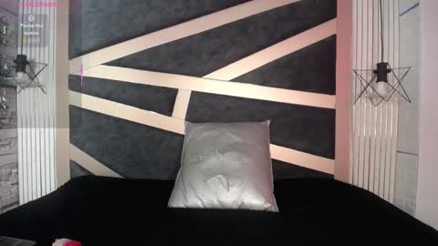 maevekuro online show from September 2025 03:11:02 AM