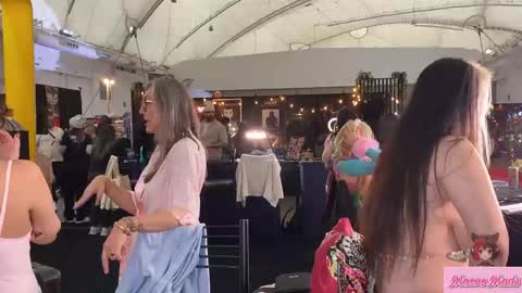 Snapshot of maevemads chatting on February 2026 10:57:02 PM Meaves online show from February 2026 10:57:02 PM