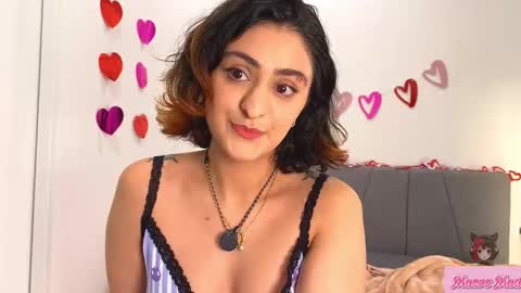 Snapshot of maevemads chatting on February 2026 03:35:02 AM Meaves online show from February 2026 03:35:02 AM