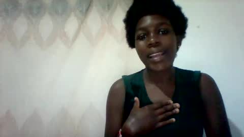 Snapshot of maevre_ chatting on February 2026 10:19:02 AM maevre_ online show from February 2026 10:19:02 AM