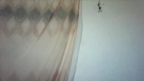 Snapshot of maevre_ chatting on February 2026 08:31:01 AM maevre_ online show from February 2026 08:31:01 AM