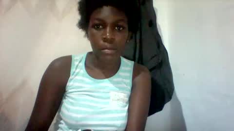 Snapshot of maevre_ chatting on February 2026 07:56:01 PM maevre_ online show from February 2026 07:56:01 PM