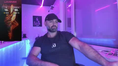 Magabear online show from November 2025 10:07:01 AM