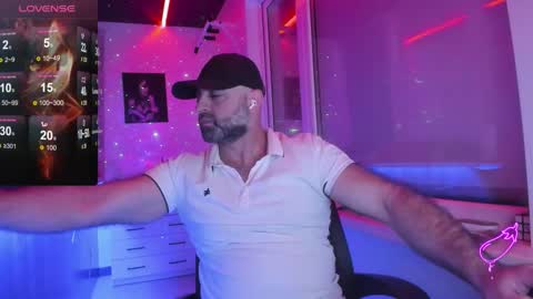 Magabear online show from December 2025 09:51:02 AM