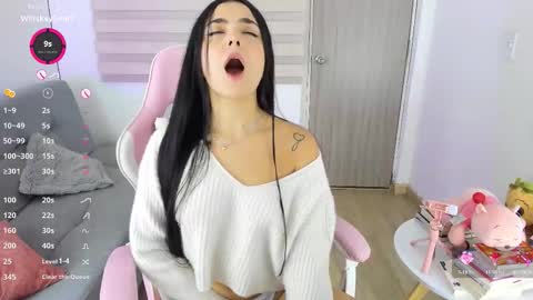 Eva online show from November 2025 03:23:01 PM