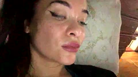 Snapshot of magggg658318 chatting on December 2024 12:27:01 PM magggg658318 online show from December 2024 12:27:01 PM