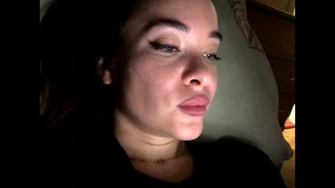 Snapshot of magggg658318 chatting on January 2025 02:09:01 PM magggg658318 online show from January 2025 02:09:01 PM