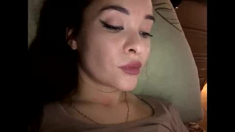 Snapshot of magggg658318 chatting on January 2025 12:06:02 PM magggg658318 online show from January 2025 12:06:02 PM