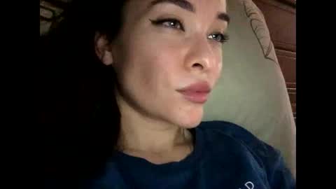 Snapshot of magggg658318 chatting on January 2025 12:58:01 PM magggg658318 online show from January 2025 12:58:01 PM