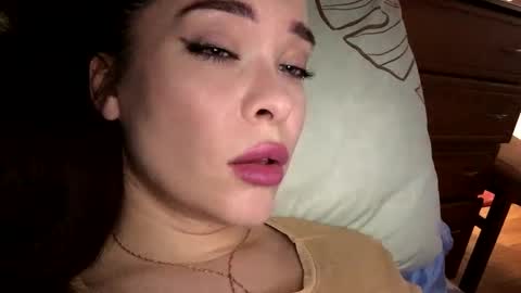 Snapshot of magggg658318 chatting on October 2025 02:04:02 PM magggg658318 online show from October 2025 02:04:02 PM