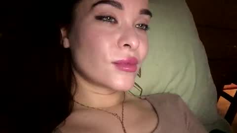 Snapshot of magggg658318 chatting on November 2025 03:56:02 PM magggg658318 online show from November 2025 03:56:02 PM