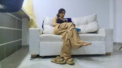 maggie_fit online show from April 2026 09:12:02 PM