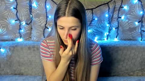 Maggie online show from December 2024 03:49:02 AM