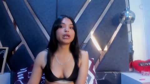 Snapshot of maggyx_69 chatting on June 2026 03:31:02 PM Kimy online show from June 2026 03:31:02 PM