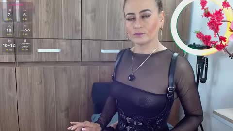 Maghenta-MS mature online show from October 2025 03:23:02 PM