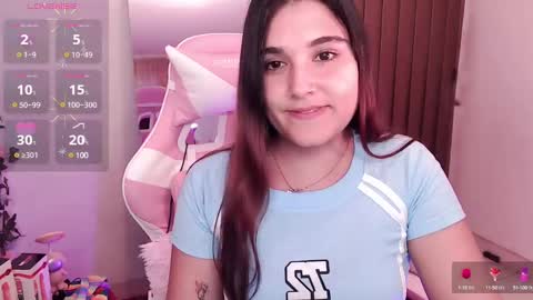 Luna  online show from December 2024 10:55:02 PM