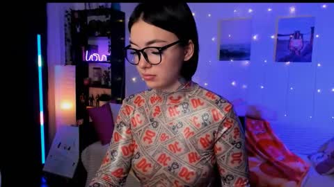 Magic Allie online show from December 2025 06:39:02 AM