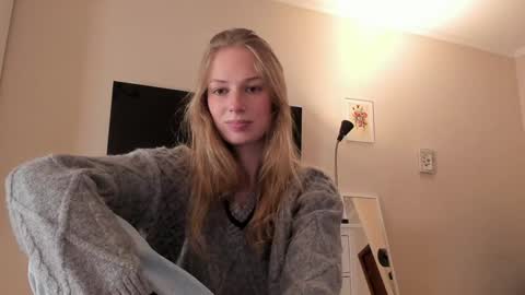 Alice  online show from January 2025 11:48:01 AM