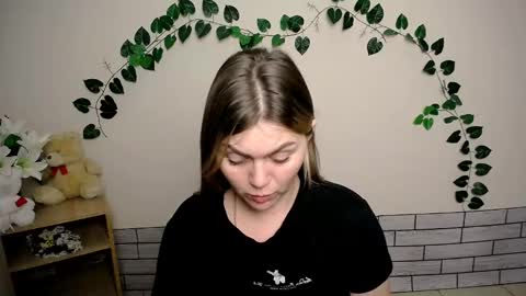 magic_katarina_ online show from January 2025 09:35:02 AM