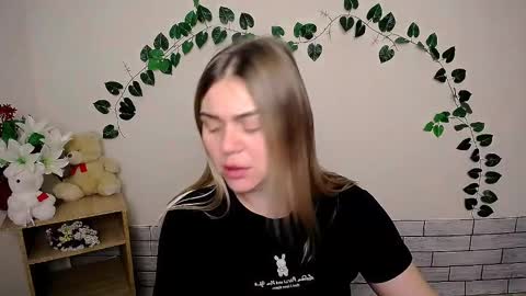 magic_katarina_ online show from February 2025 07:18:02 AM