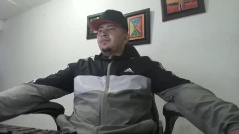 magic_milk23 online show from September 2025 10:50:01 AM