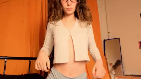 Snapshot of magic_mini_moon chatting on March 2026 08:34:01 PM Mikky or Moon online show from March 2026 08:34:01 PM