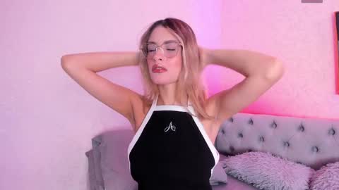Snapshot of magic_rouse chatting on April 2026 01:05:02 PM M Rss online show from April 2026 01:05:02 PM
