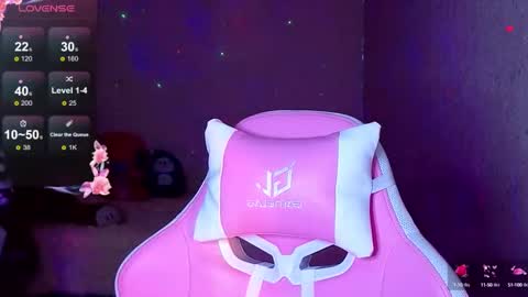 Angel online show from September 2025 07:36:02 PM