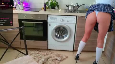 MagicLove online show from October 2025 05:02:02 AM