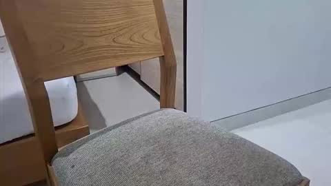 Eli online show from October 2025 08:50:02 AM