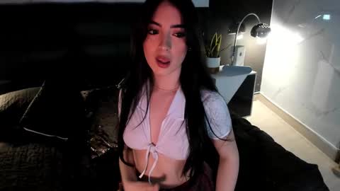 magieethomson online show from September 2025 09:18:01 PM