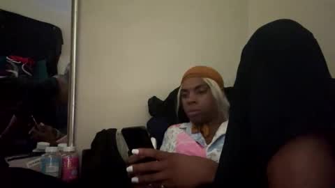 magiicboo online show from November 2025 04:33:02 AM