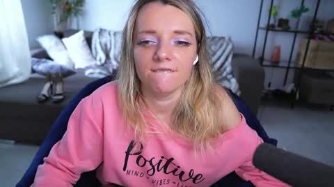 Ami online show from March 2025 04:02:01 PM