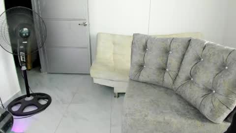 Snapshot of magnificent_star18 chatting on May 2026 07:34:02 PM RONALD online show from May 2026 07:34:02 PM