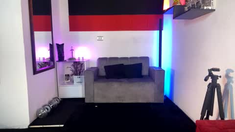 If you want me to use the Lovense please let me know  --    online show from March 2025 05:28:01 PM