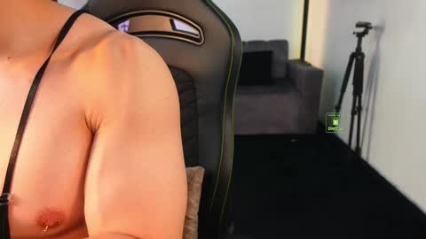 If you want me to use the Lovense please let me know  --    online show from February 2026 06:41:01 PM