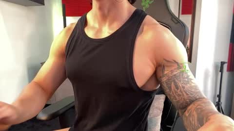 Snapshot of magnus_savage chatting on May 2026 04:33:01 PM If you want me to use the Lovense please let me know -- online show from May 2026 04:33:01 PM