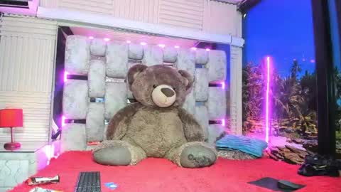 mahiara hot online show from July 2026 01:24:01 PM