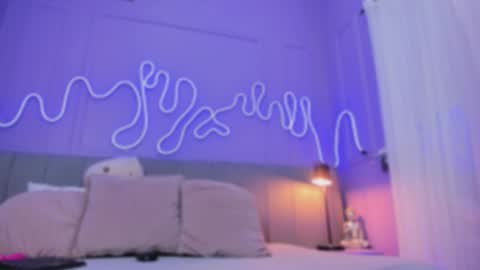 Mai online show from October 2025 07:45:02 PM