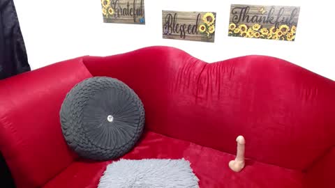 ISABELA online show from January 2025 08:50:01 PM