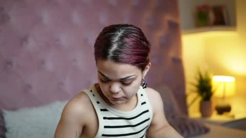 Snapshot of maiamini chatting on May 2026 06:35:01 PM Maia online show from May 2026 06:35:01 PM