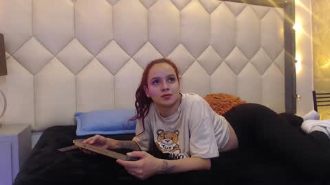 Maia  online show from December 2024 12:38:01 PM