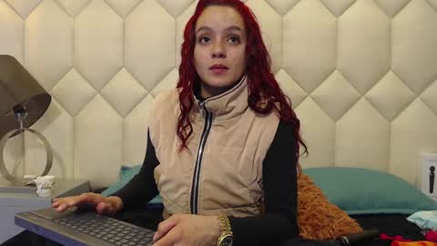 Maia  online show from February 2025 02:13:02 PM