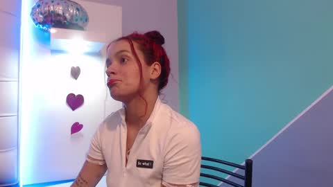 Maia  online show from February 2025 07:46:01 PM